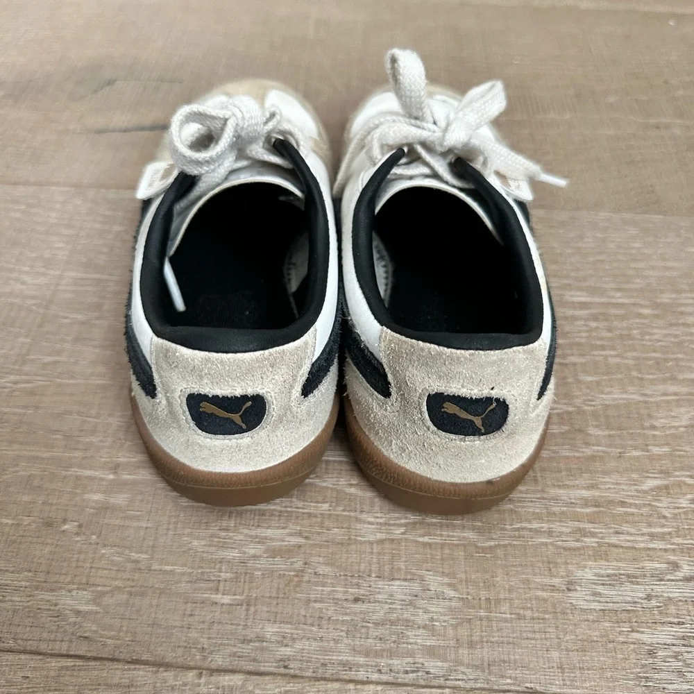Puma Palermo’s Beige and Black Sneakers